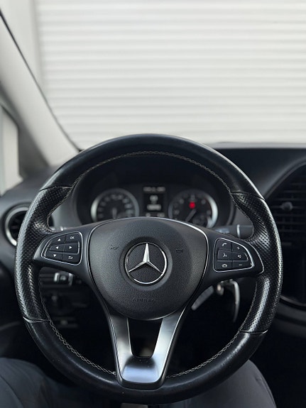Mercedes-Benz Vito 119 18 of 25