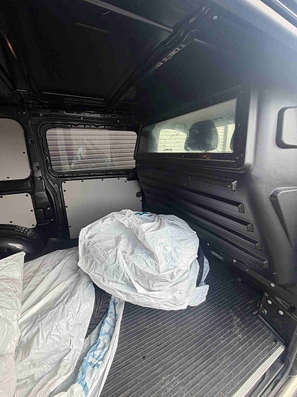 Mercedes-Benz Vito 119 14 of 25