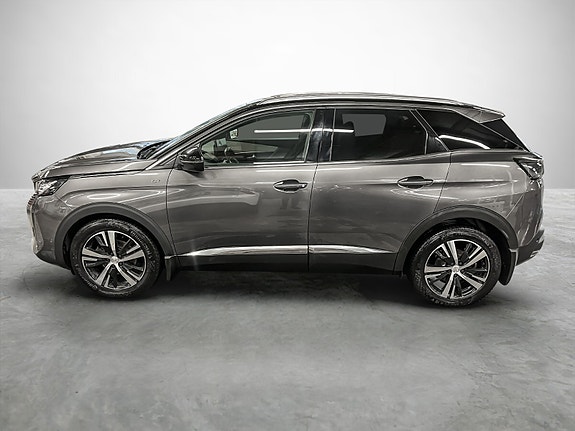 Peugeot 3008 2 of 5