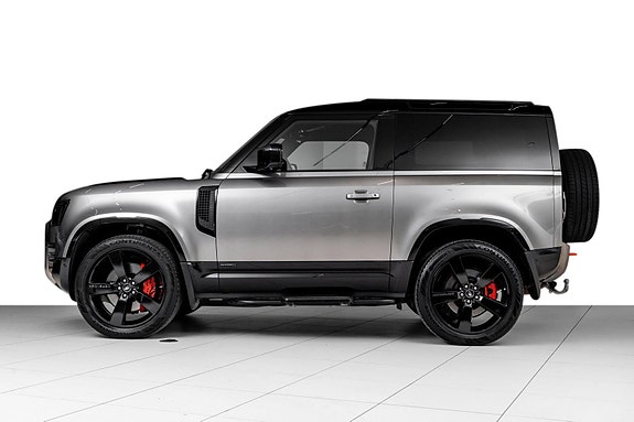 Land Rover Defender 90 3 of 30
