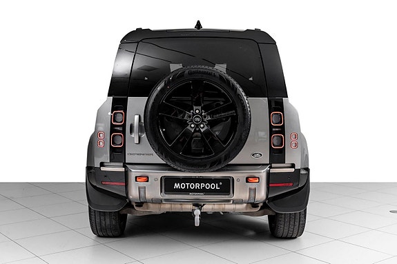 Land Rover Defender 90 5 of 30