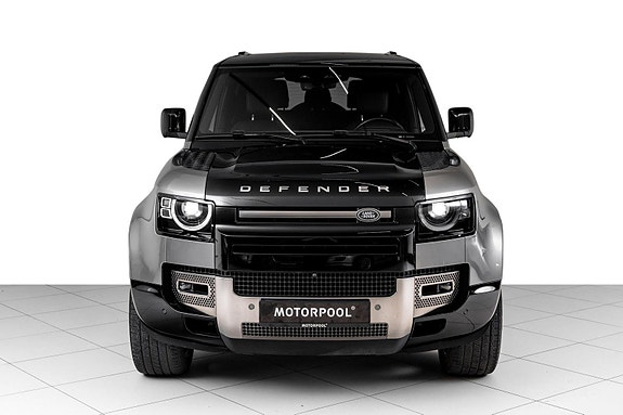 Land Rover Defender 90 4 of 30