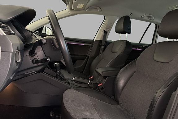 Skoda Octavia 10 of 22