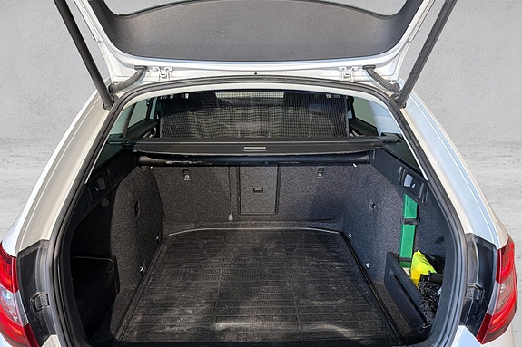 Skoda Octavia 18 of 22