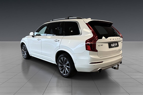 Volvo XC90 7 of 21