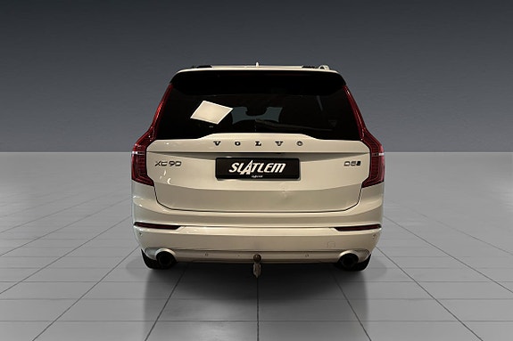 Volvo XC90 6 of 21