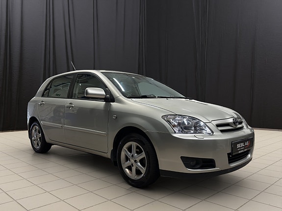 Toyota Corolla 7 of 20