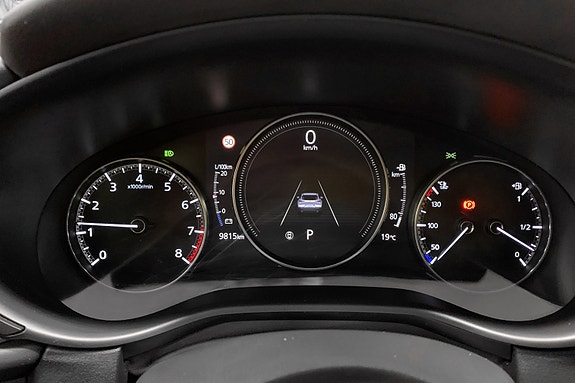 Mazda CX-30 8 of 13
