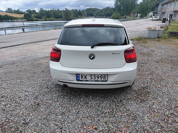 BMW 116d 6 of 27