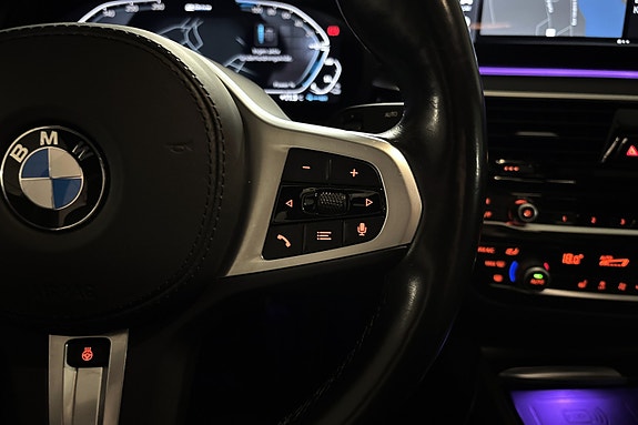 BMW 530e 21 of 28