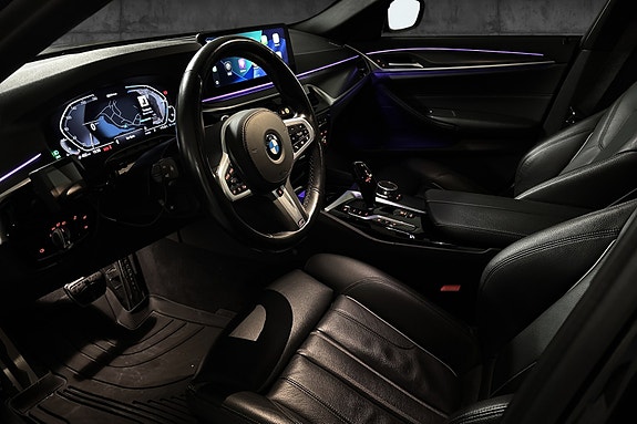 BMW 530e 15 of 28