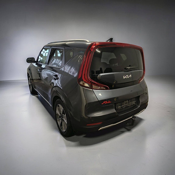 Kia e-Soul 3 of 5