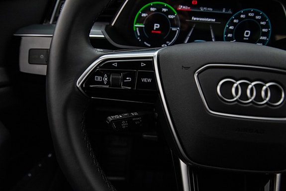 Audi e-tron Sportback 20 of 30