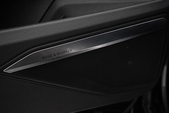Audi e-tron Sportback 14 of 30