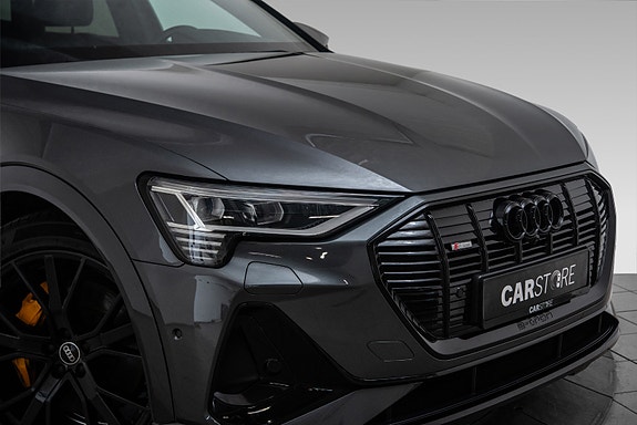 Audi e-tron Sportback 7 of 30
