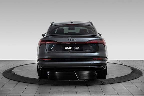 Audi e-tron Sportback 6 of 30