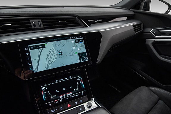 Audi e-tron Sportback 23 of 30