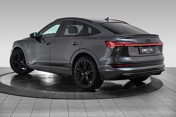 Audi e-tron Sportback 3 of 30