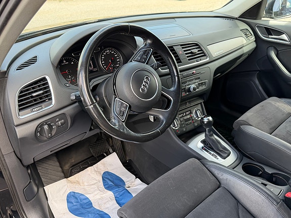 Audi Q3 23 of 30