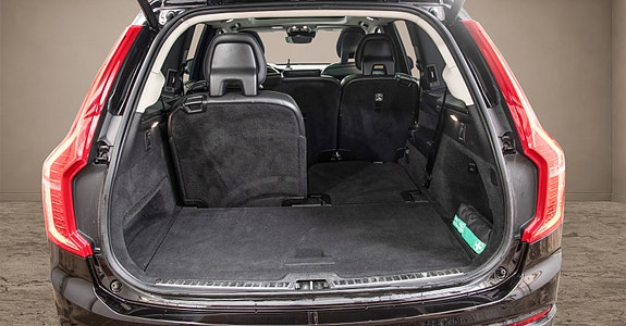 Volvo XC90 9 of 30