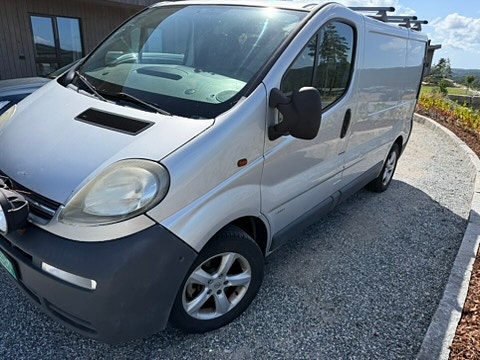 Opel Vivaro 2 of 5
