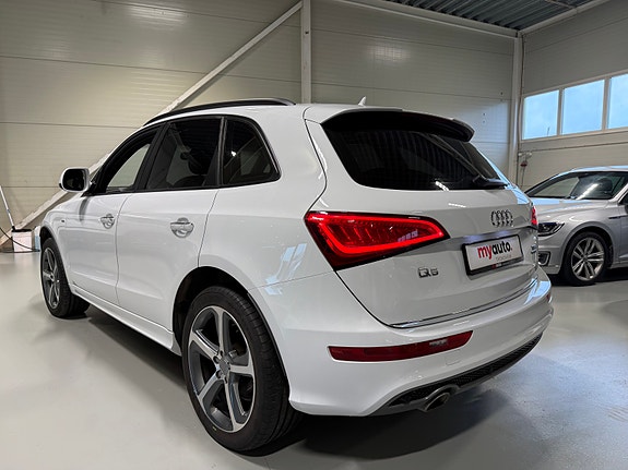 Audi Q5 4 of 28