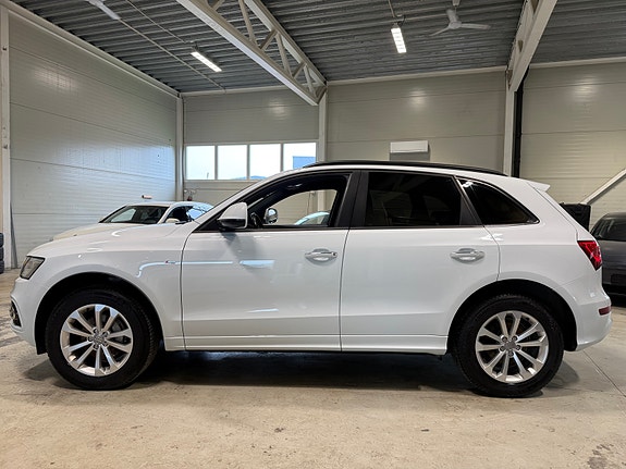 Audi Q5 3 of 28