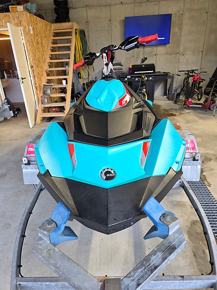 Seadoo Spark Trix 2up 9 of 11