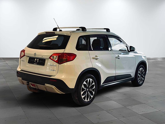 Suzuki Vitara 6 of 22