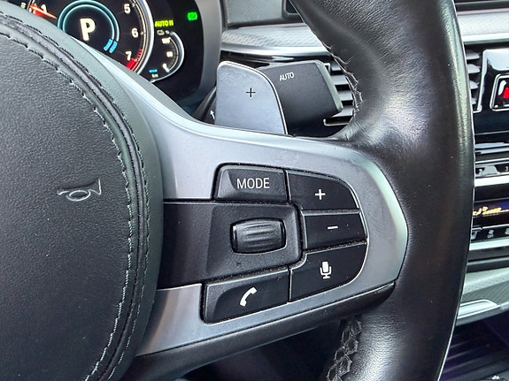 BMW 530e 17 of 30