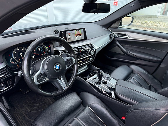 BMW 530e 9 of 30