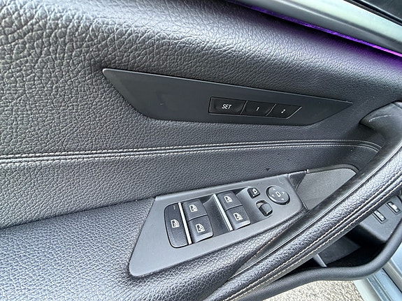 BMW 530e 13 of 30