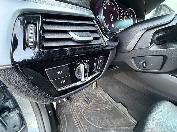 BMW 530e 14 of 30