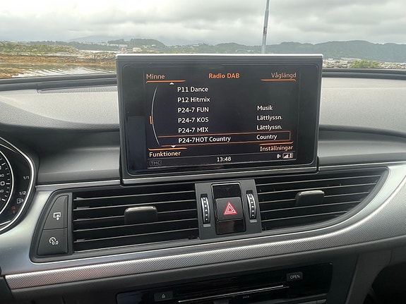 Audi A6 allroad 13 of 14
