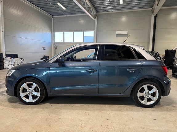 Audi A1 2 of 23