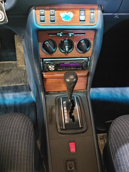 Mercedes-Benz 300 TD 24 of 24