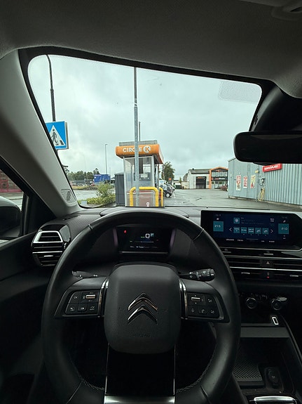 Citroen E-C4 5 of 5