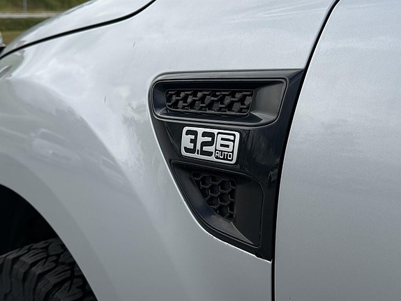 Ford Ranger 4 of 23