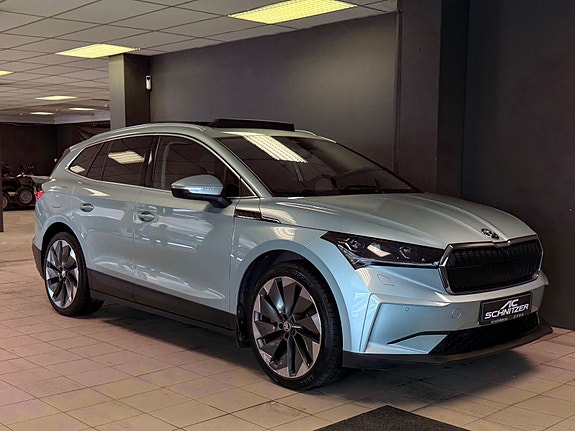 Skoda Enyaq 3 of 5