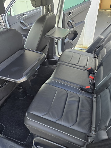 Volkswagen Tiguan 5 of 5