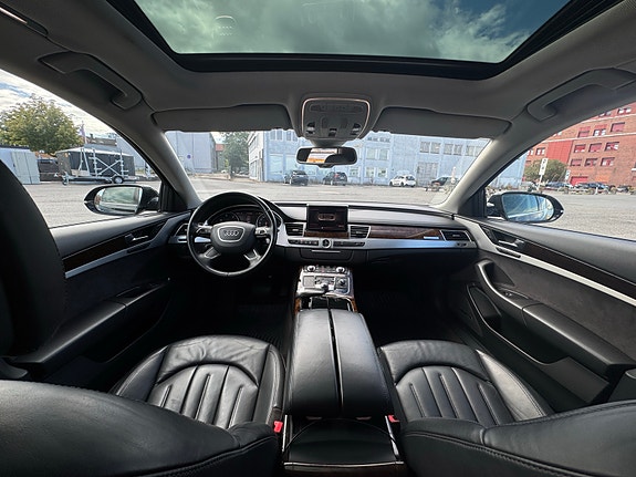 Audi A8 15 of 30