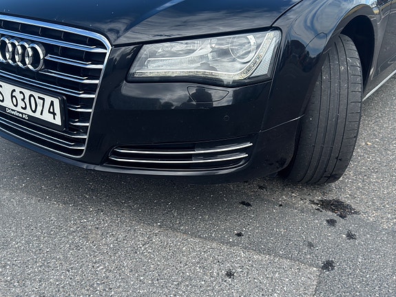 Audi A8 2 of 5