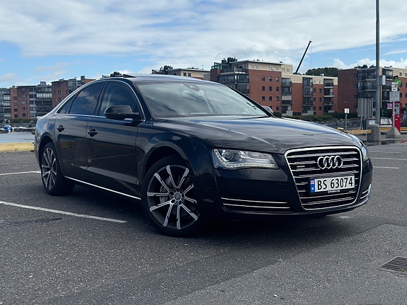 Audi A8 4 of 5