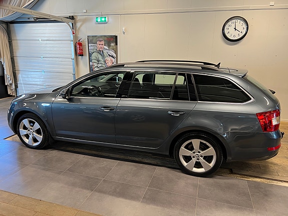 Skoda Octavia 4 of 5