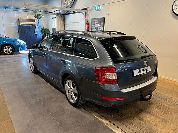 Skoda Octavia 5 of 5