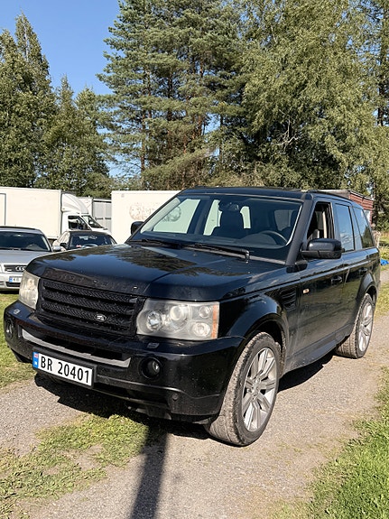 Land Rover Range Rover 2 of 5