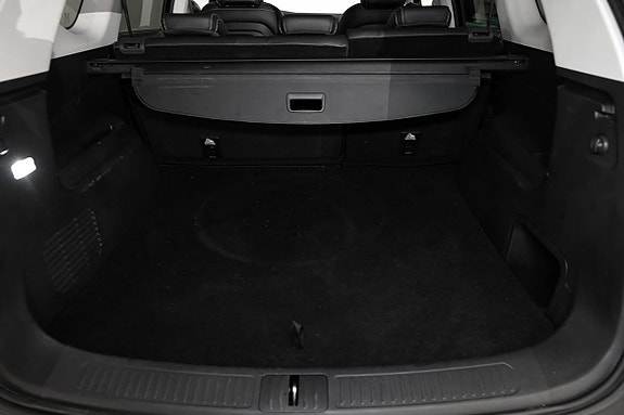 Maxus Euniq 6 9 of 27