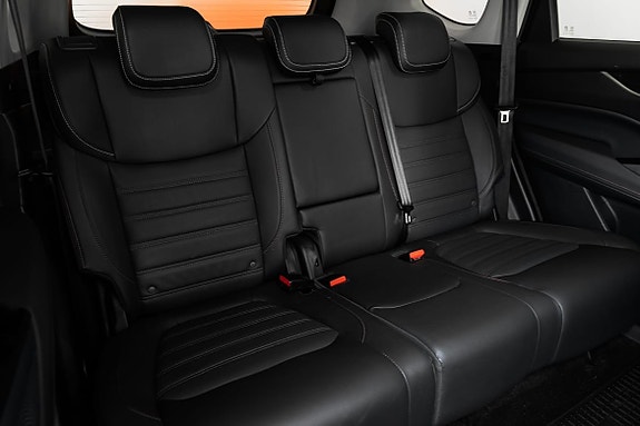 Maxus Euniq 6 27 of 27