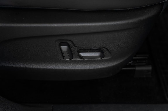 Maxus Euniq 6 26 of 27