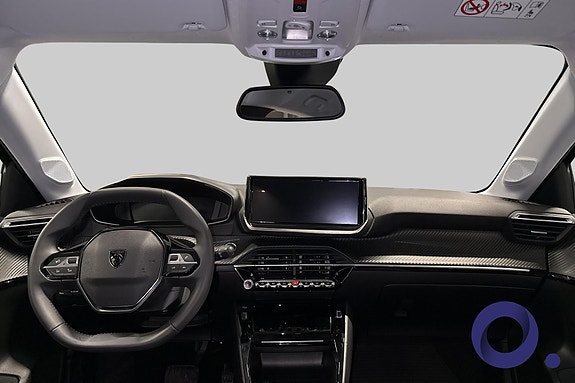 Peugeot e-208 11 of 17